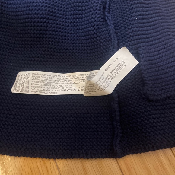 ✨ Zara Kids Navy Cable Knit Sweater / Cardigan! ✨ - Picture 4 of 5